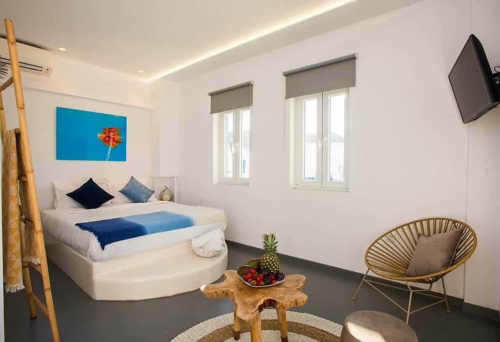 Jonaz Rooms & Suites Орнос Экстерьер фото