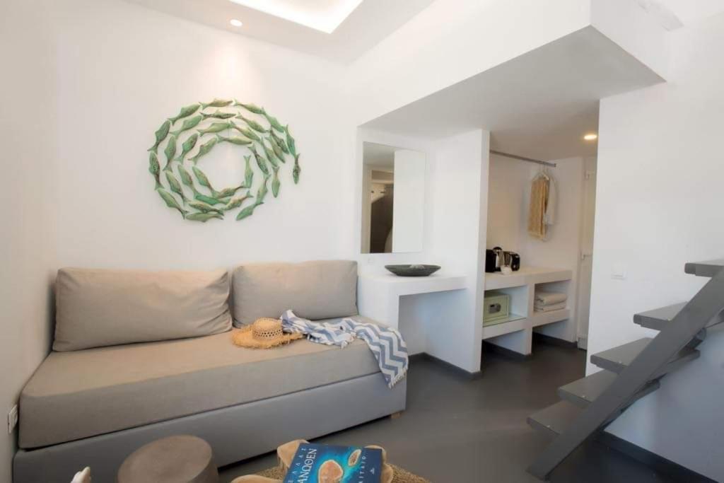 Jonaz Rooms & Suites Орнос Экстерьер фото